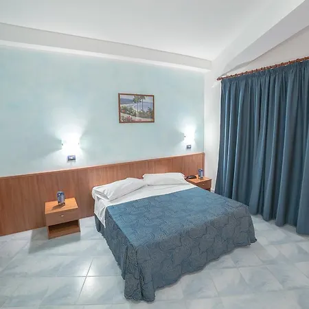 Milano Hotel 3*